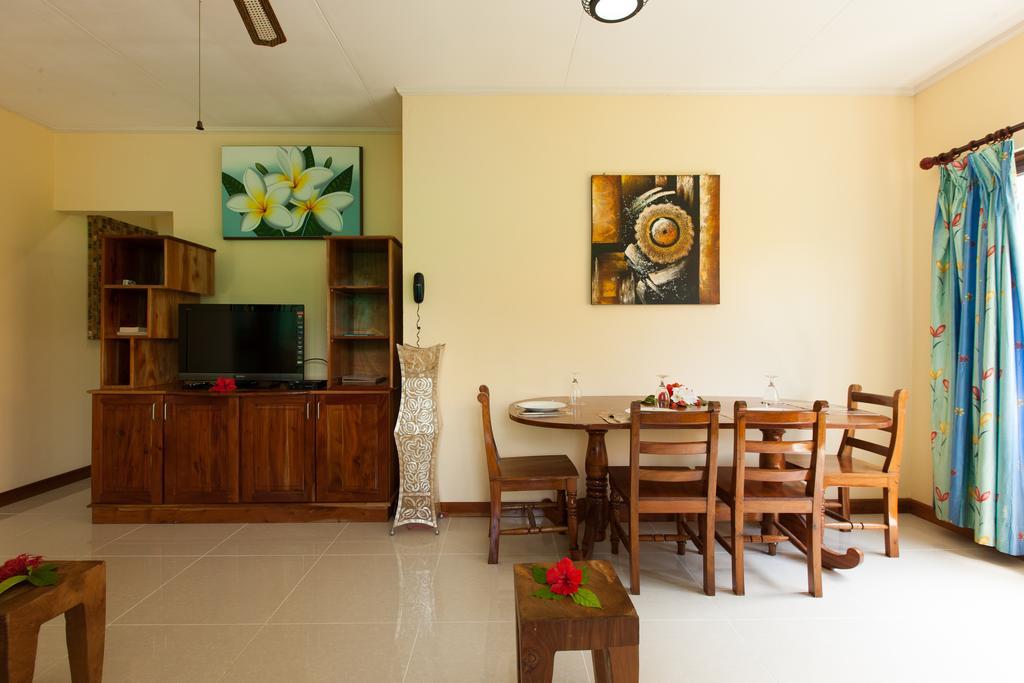 Le Relax Self Catering Apartment La Digue Bagian luar foto