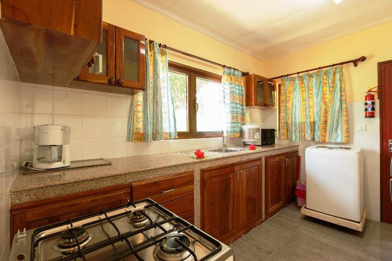 Le Relax Self Catering Apartment La Digue Bagian luar foto