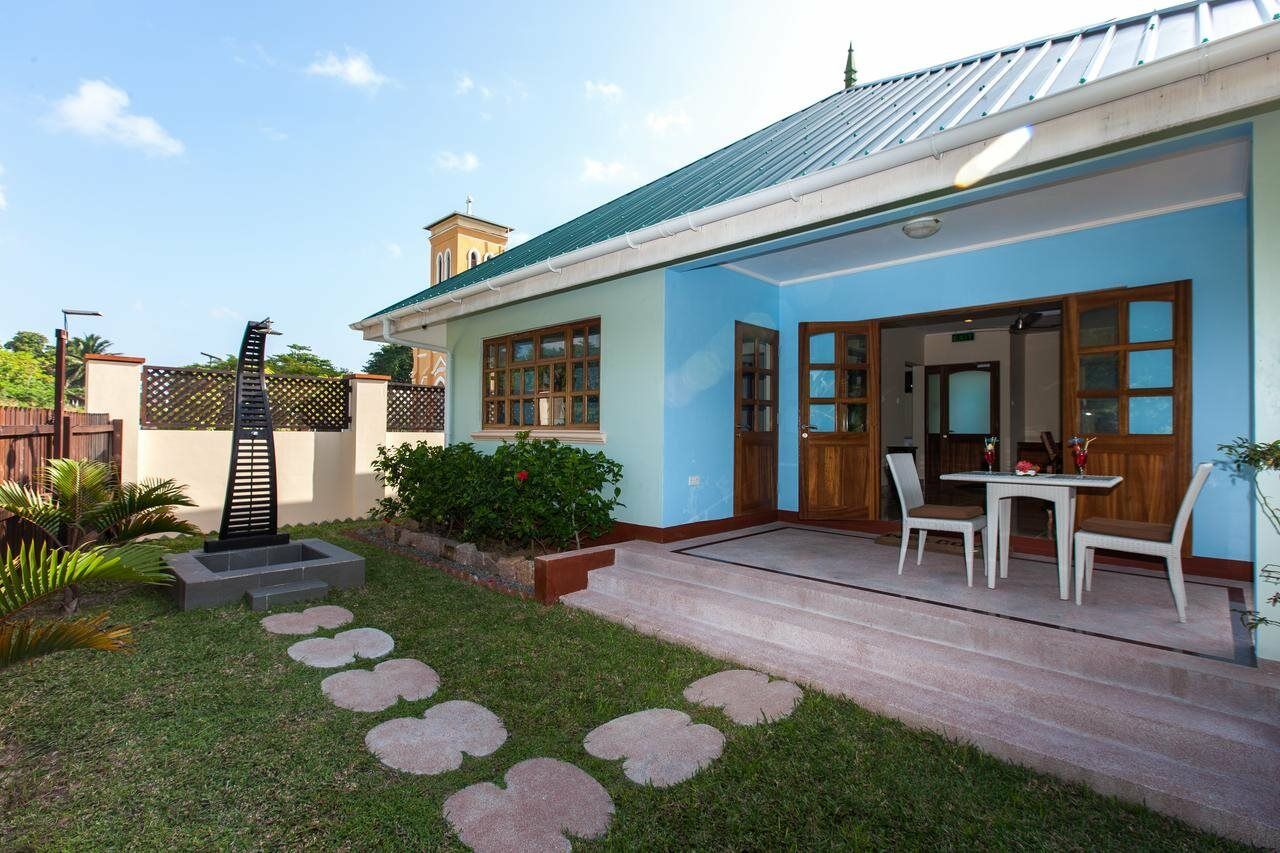 Le Relax Self Catering Apartment La Digue Bagian luar foto